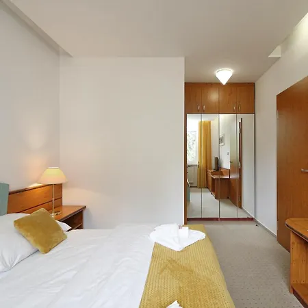 Interhotel Montana Spindleruv Mlyn Room photo